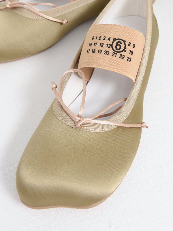 BALLET SHOE_T2368-Three House